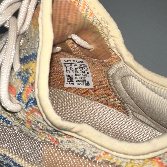 Adidas Yeezy Boost 360- MX Oat - Picture 3 of 6